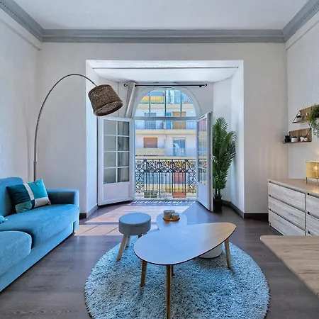 Cosy : Proche Et Gare Appartement