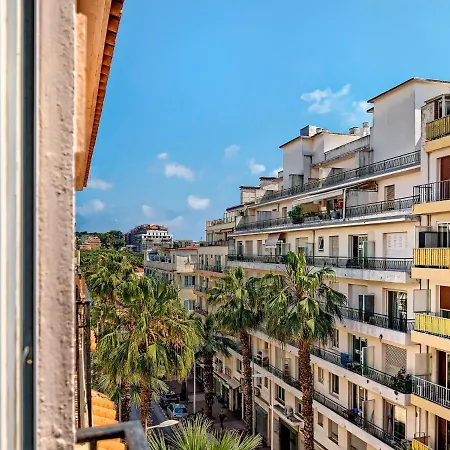 Cosy : Proche Et Gare * Juan-les-Pins